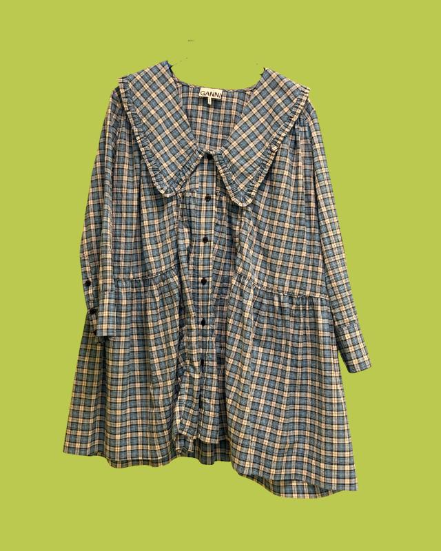 Ganni oversized kjóll og hárteygja